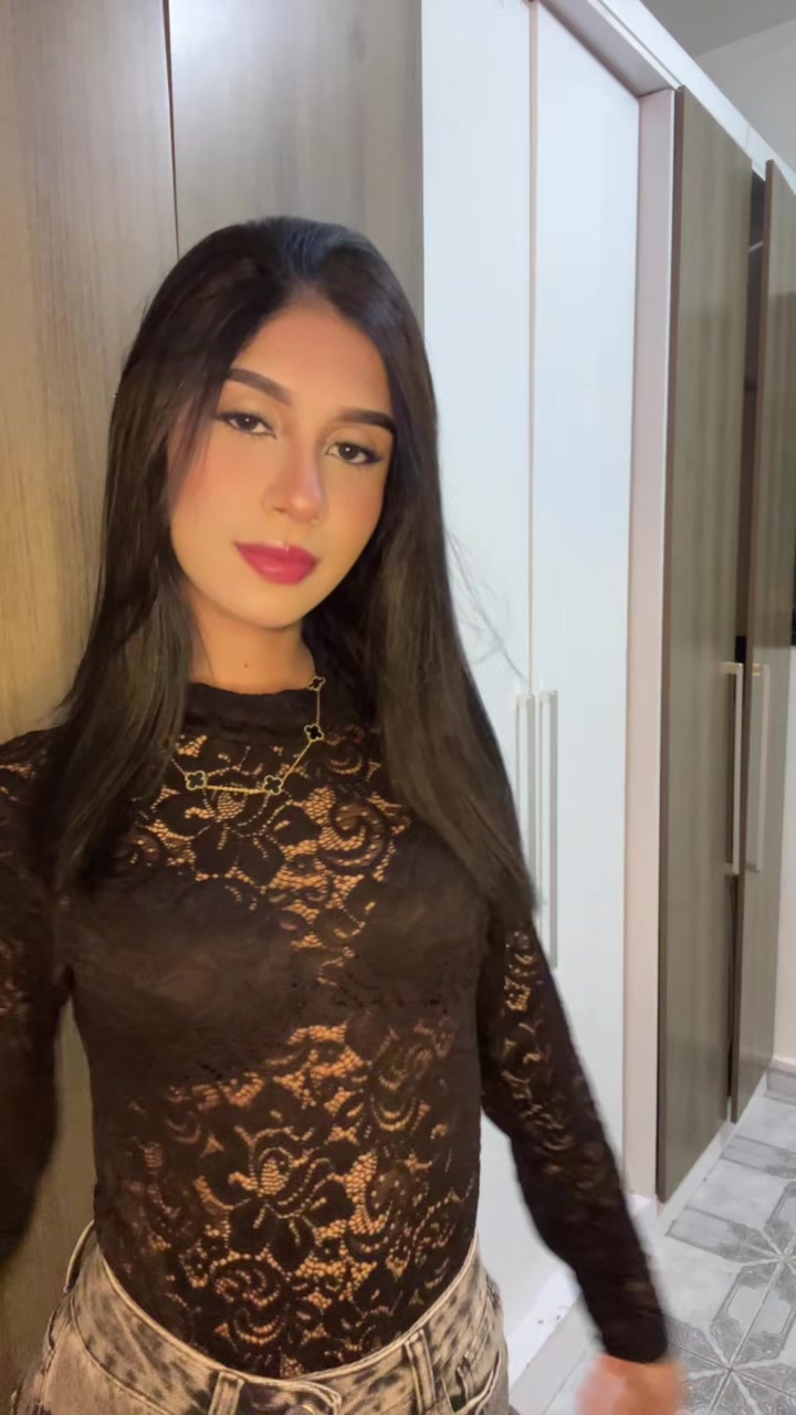 @manuellaoliiv