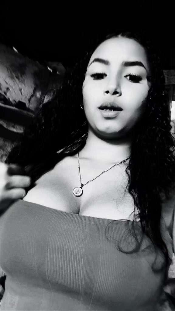 @Valentina♡