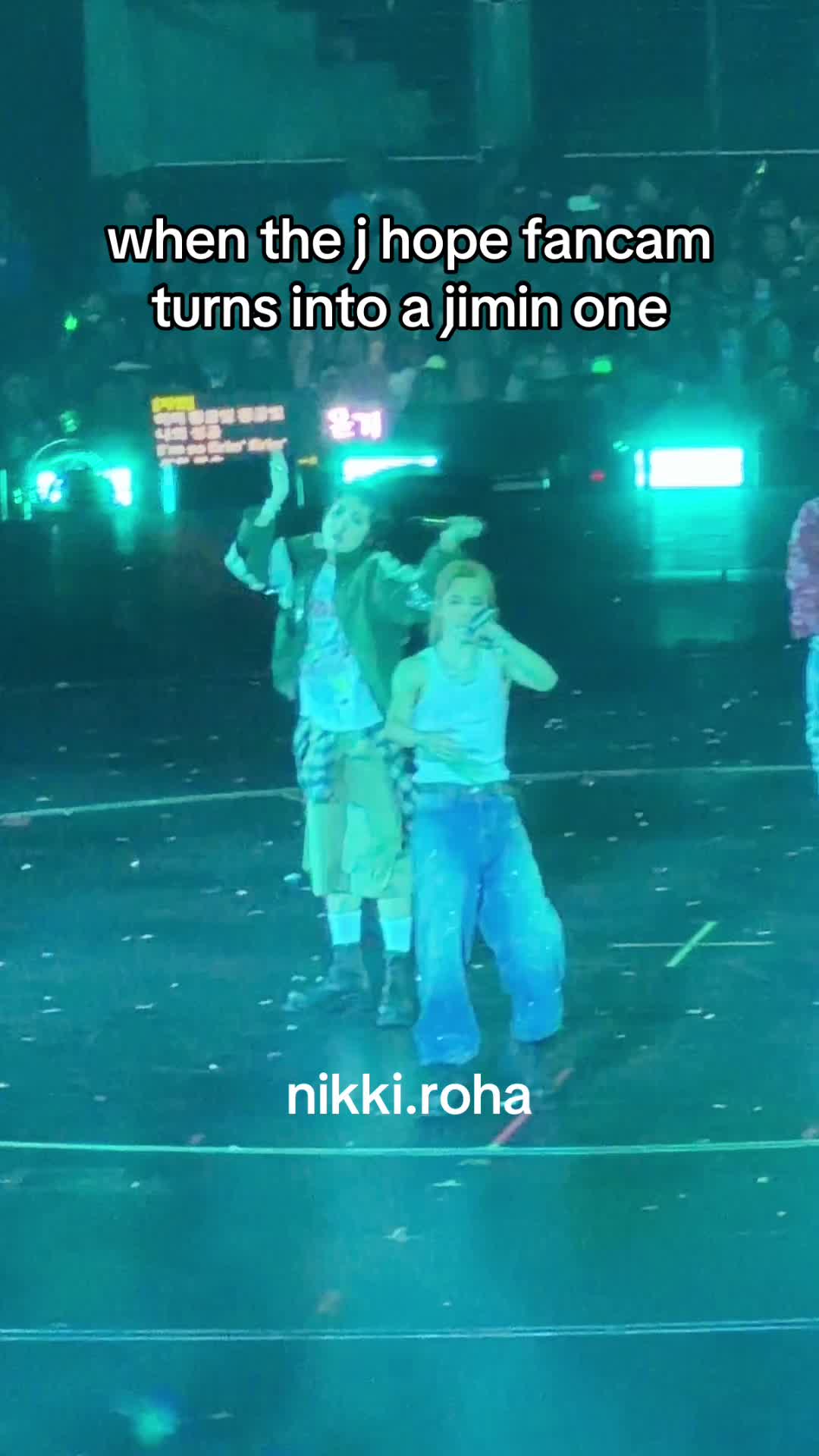 @nikki (kamallover1000)
