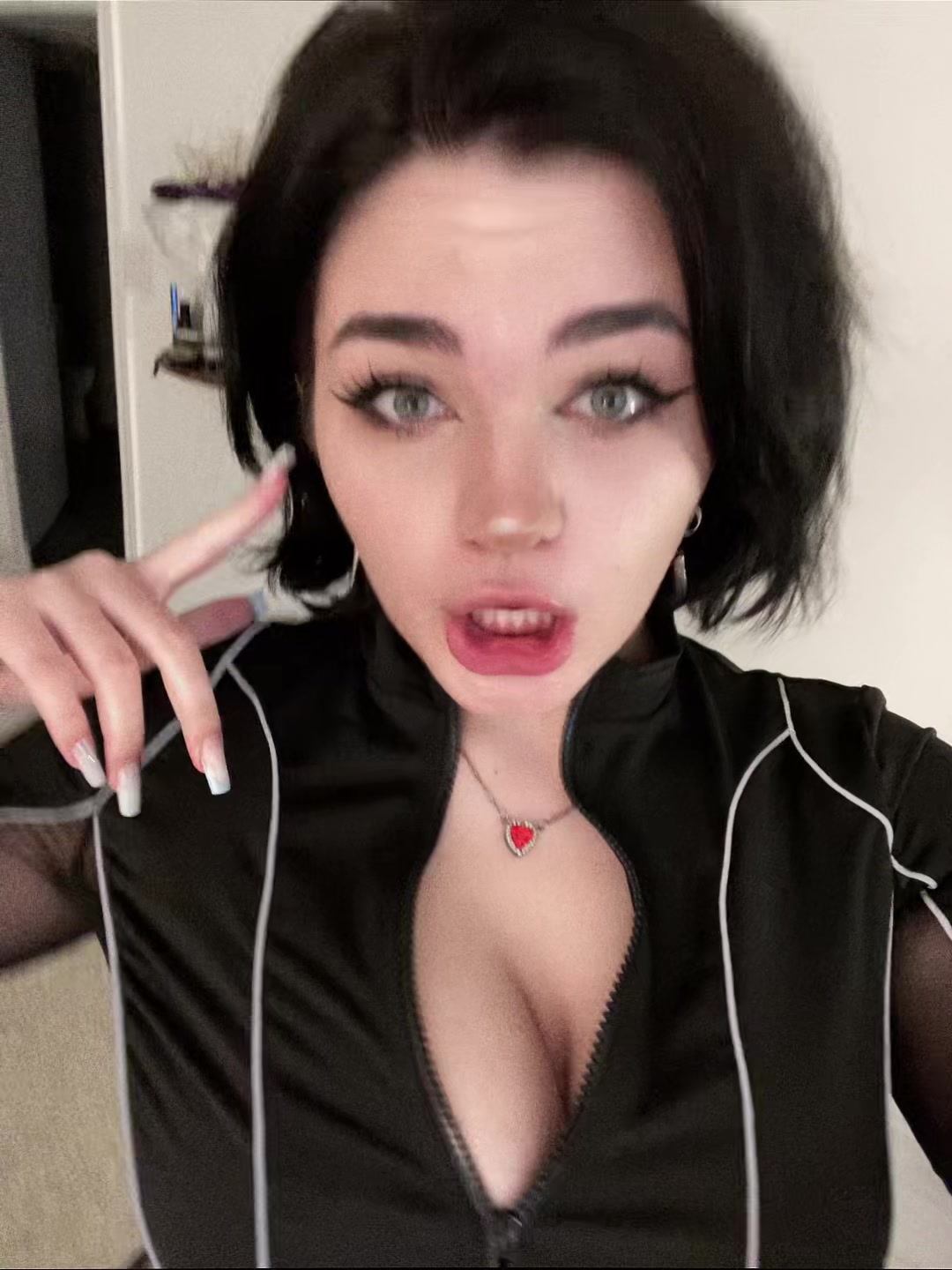 @Тьотя Вика💜