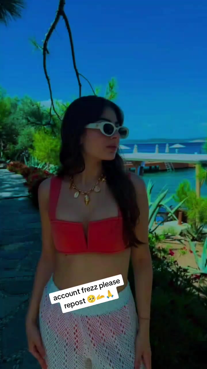 @Sᴀɴᴀ ᴇᴅɪᴛs👑
