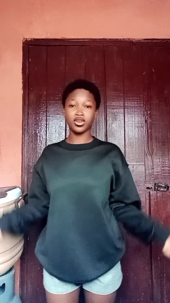 @𝓢𝓲𝓼 Øf 𝓙𝓱ø𝓮́ Client🇬🇭
