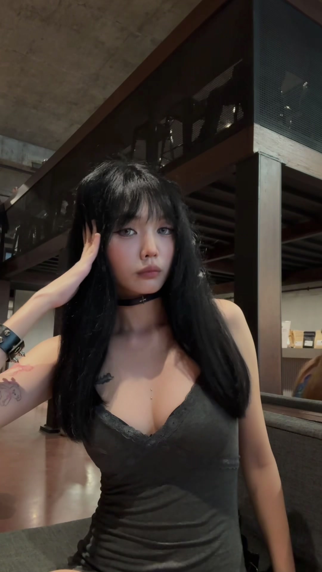 @𝓥𝓲𝓿𝓲𝓪𝓷&dagger;