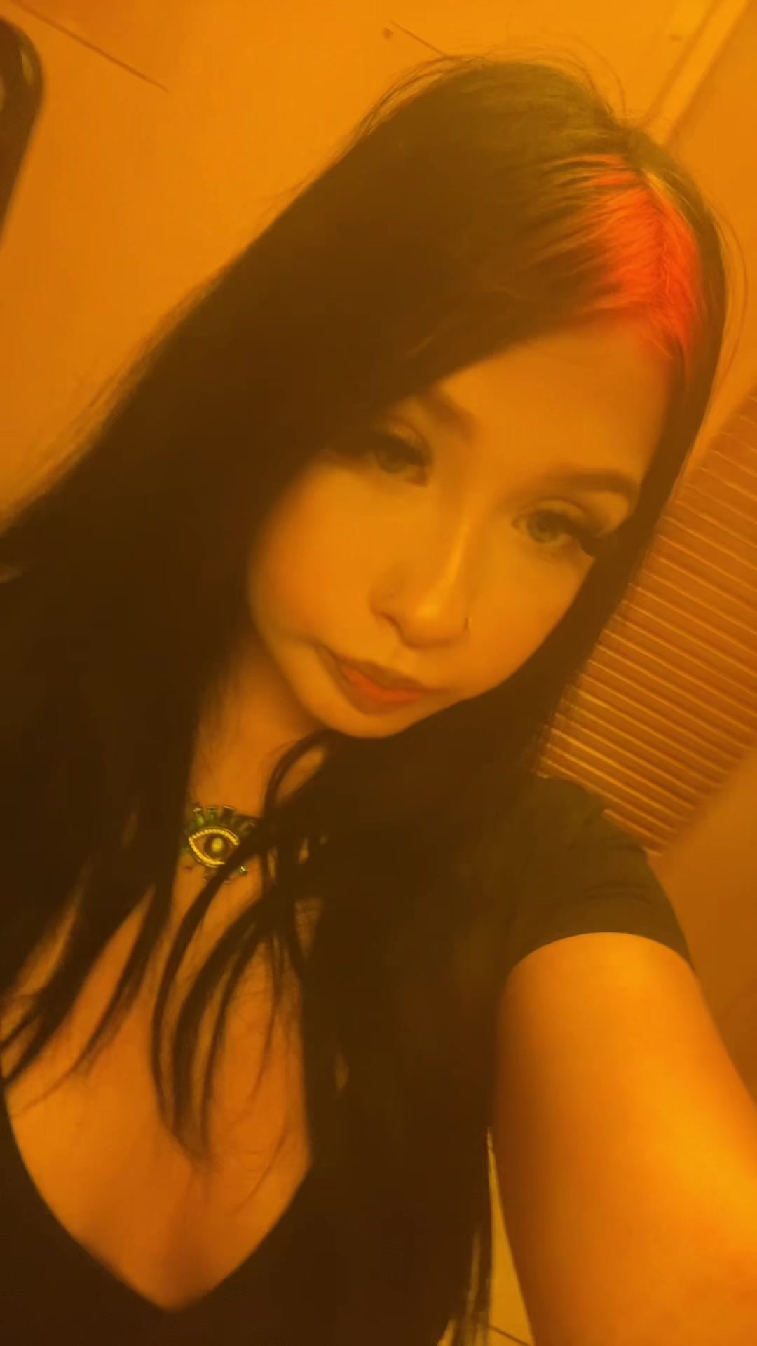 @therealunicornsparkle