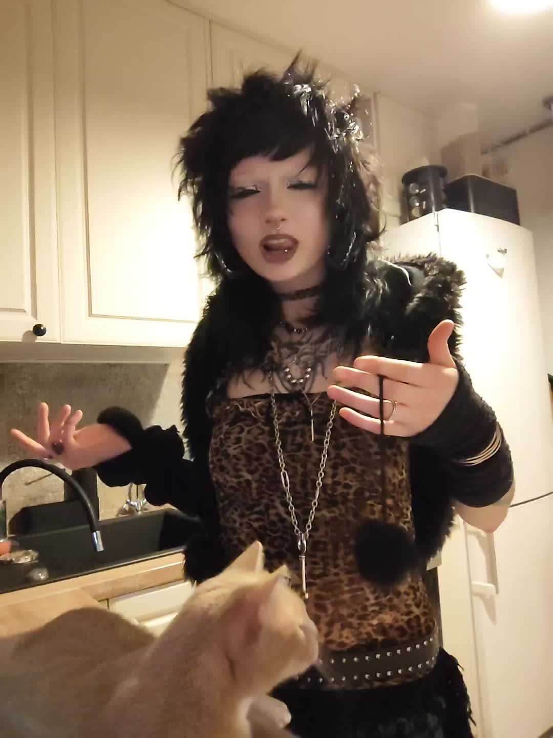 @𝖛𝖎𝖈𝖙𝖔𝖗𝖎𝖆