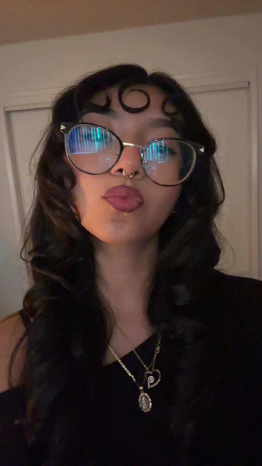 @Litzy