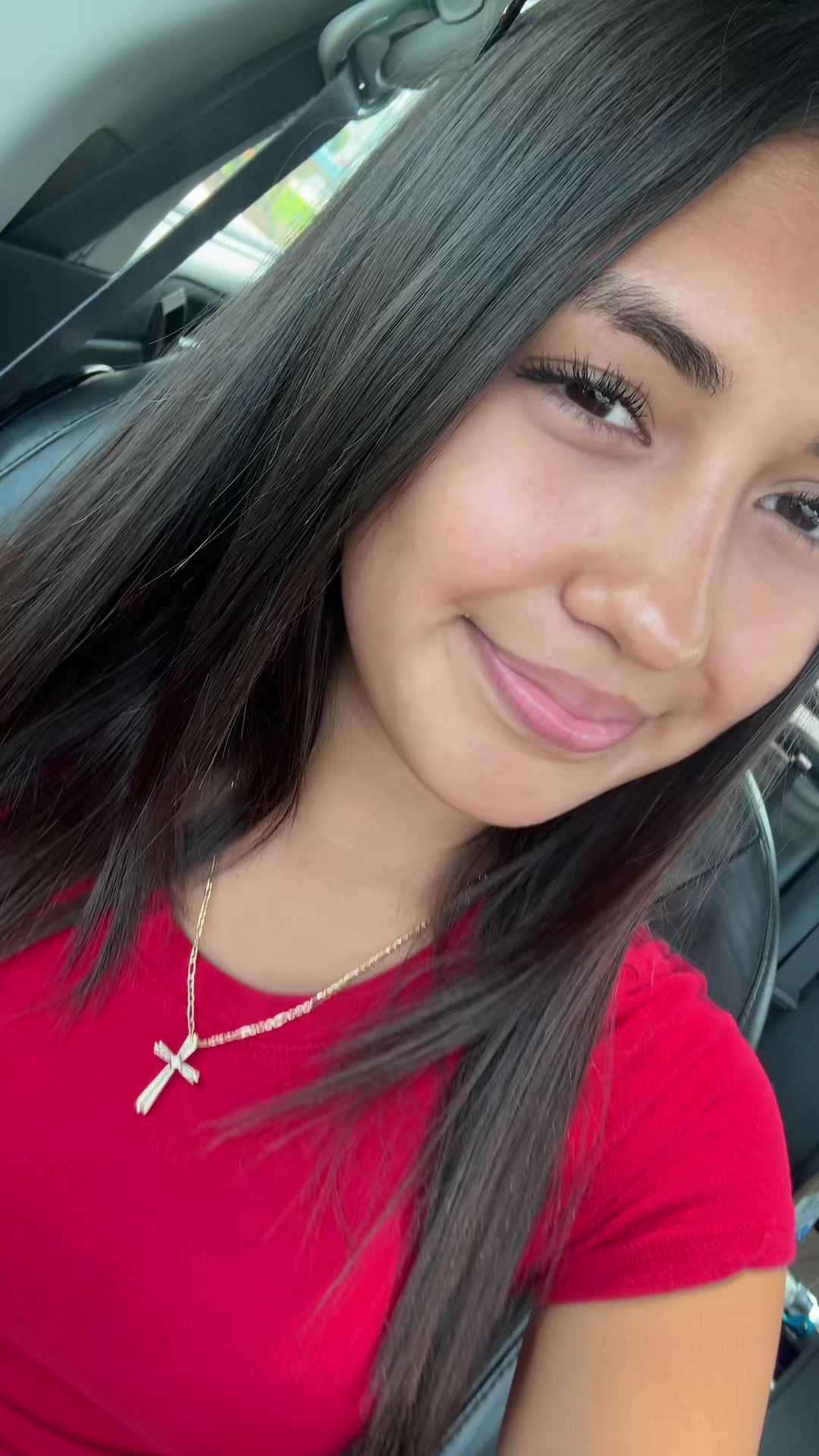@⊱✿⊰