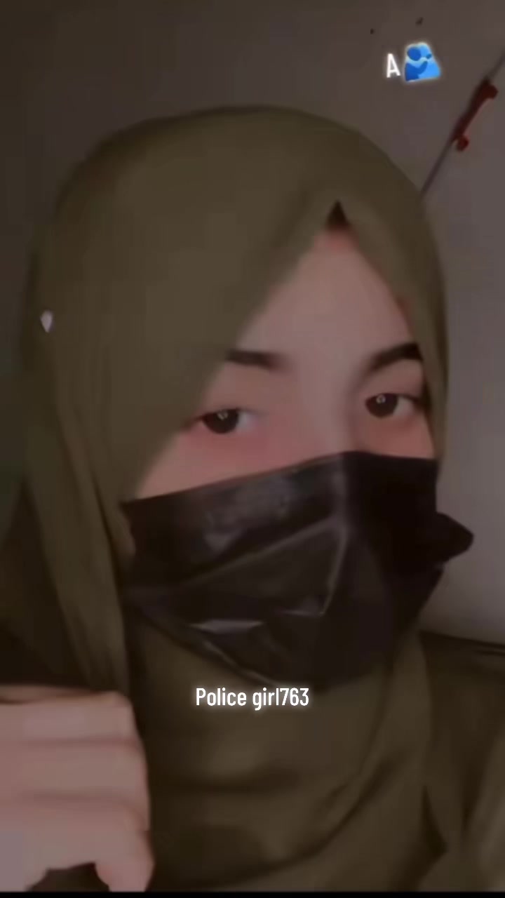 @Police girl👮🏻&zwj;♀️