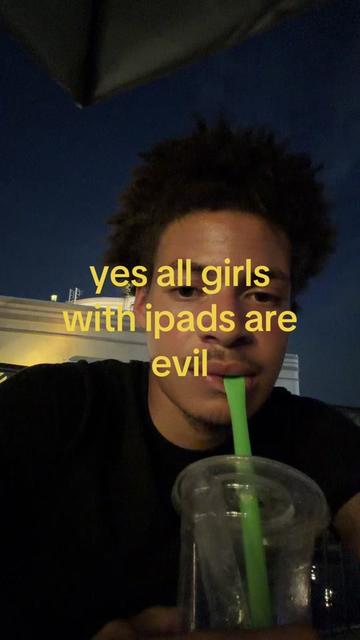 @ʲᵒᵛᵃⁿᶦ™
