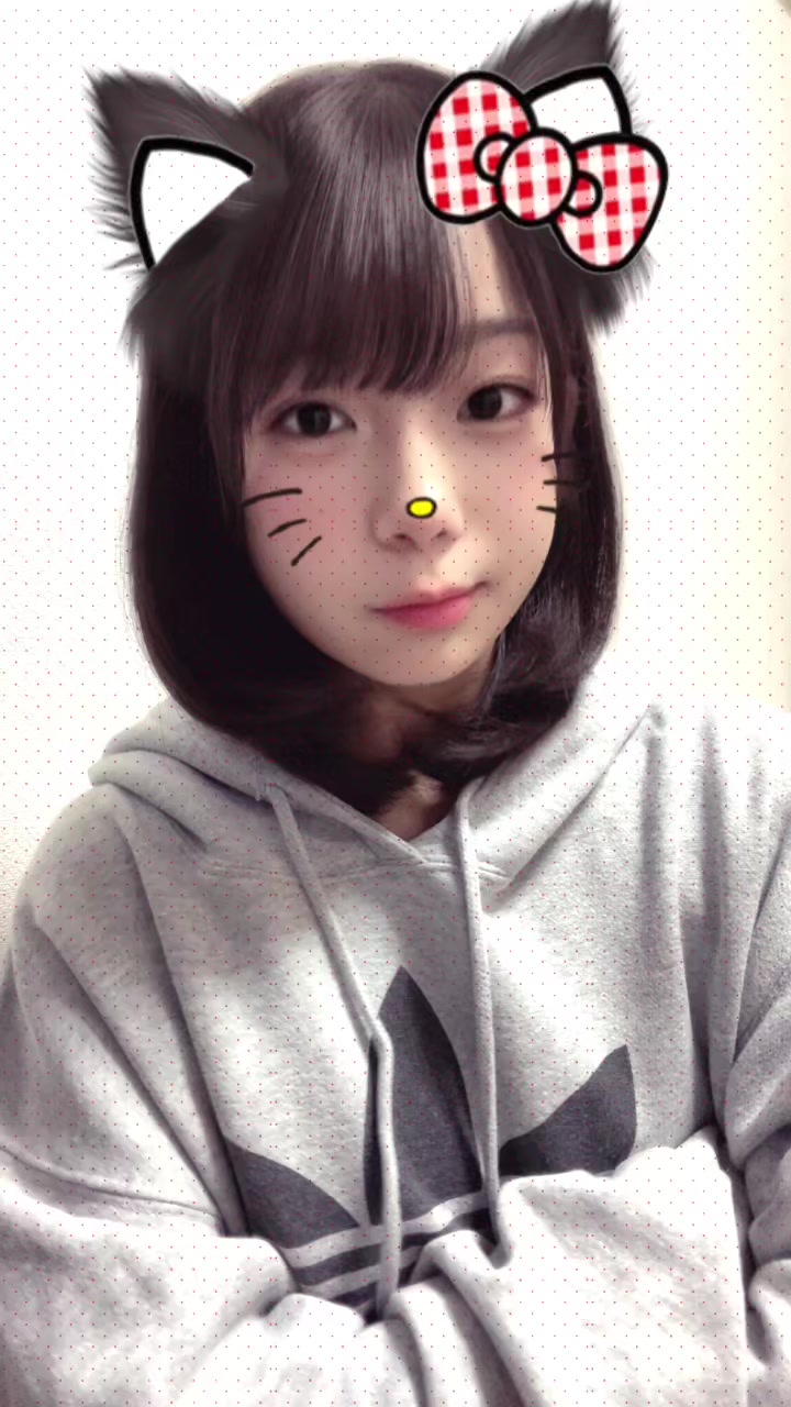 @仁唯奈(にいな)