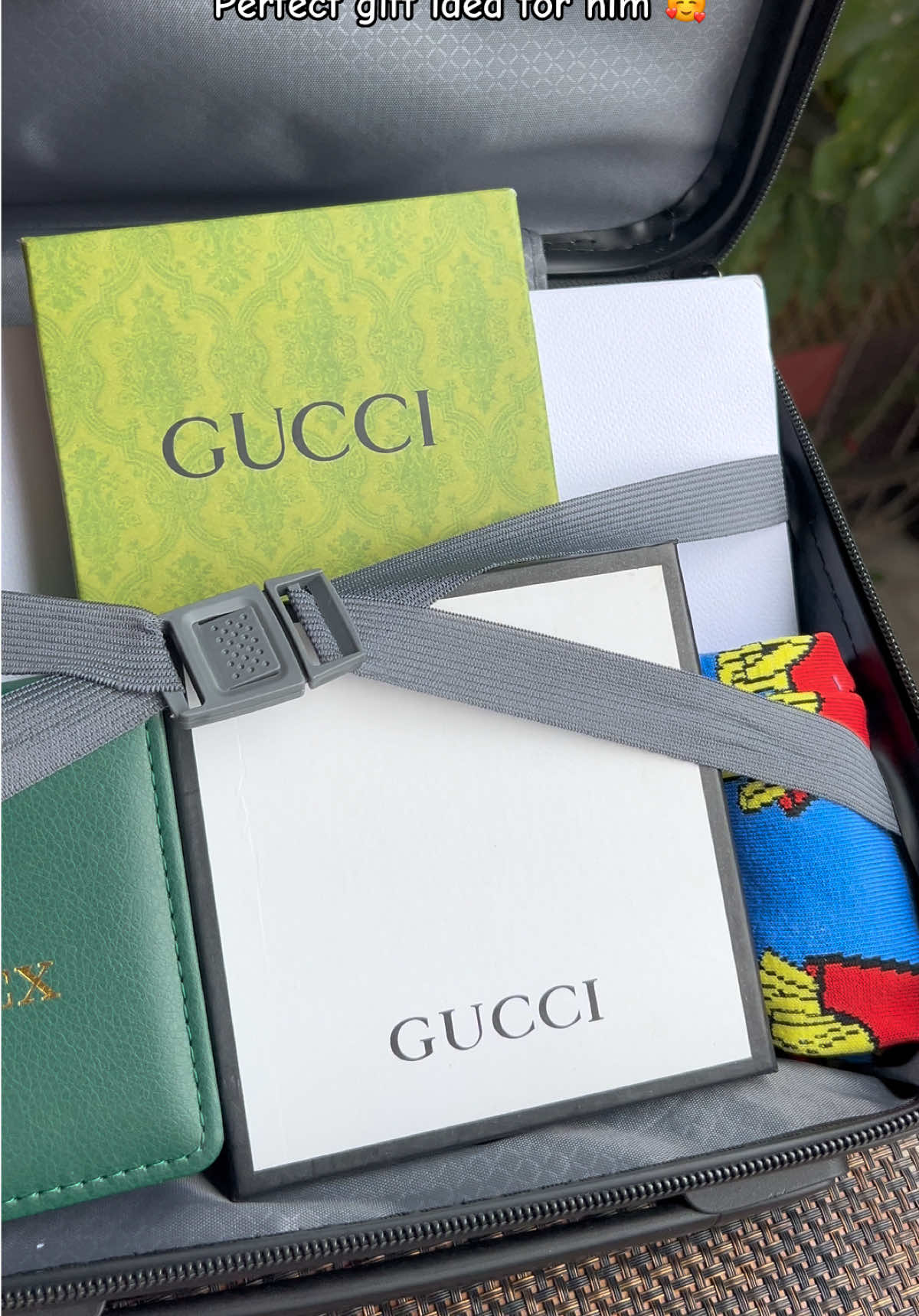 @Arya_The Gift House