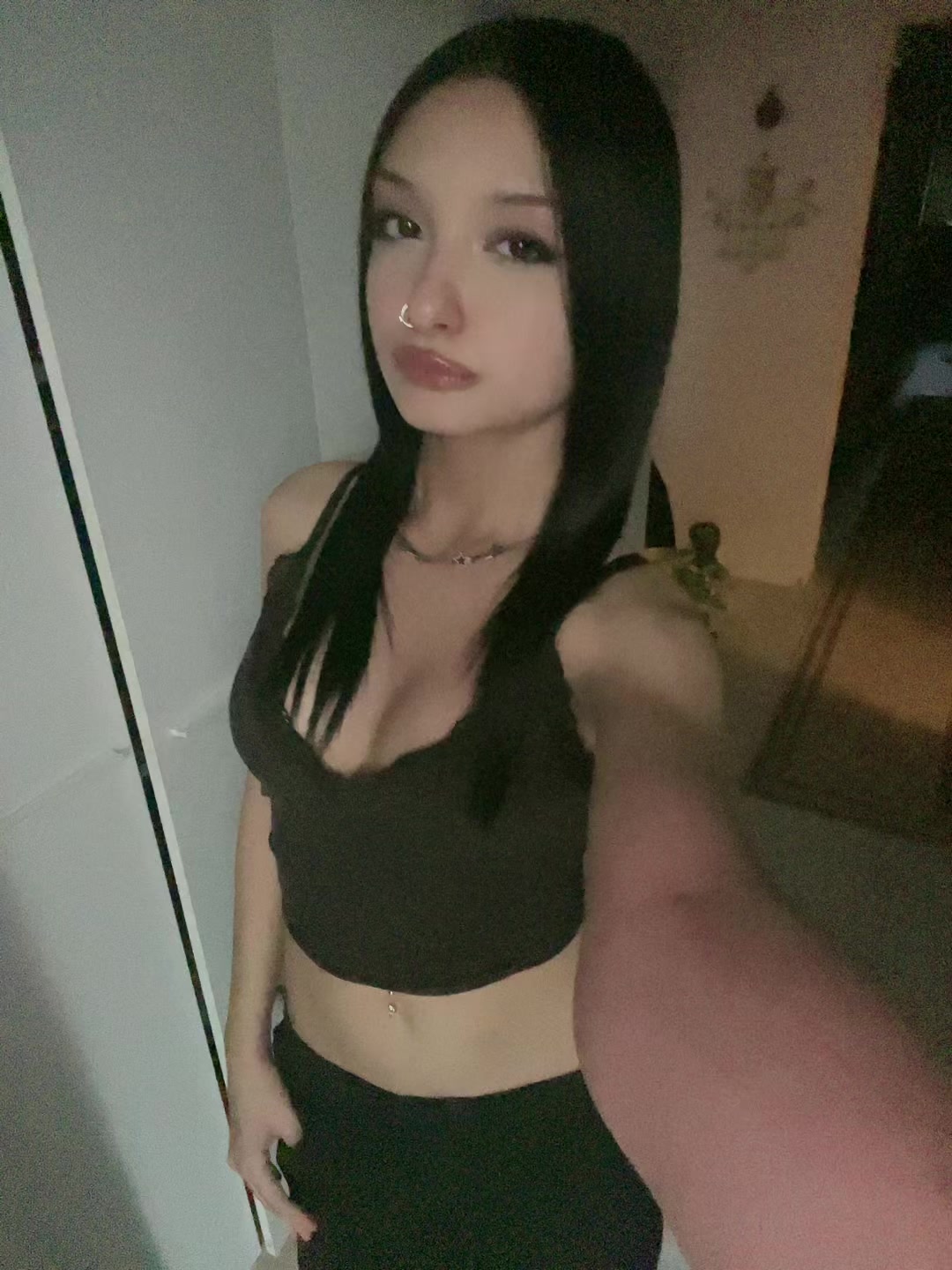 @nehirozbyy