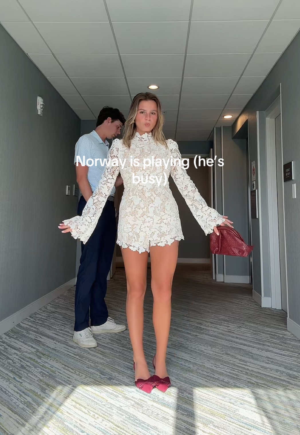 @oliviahudson