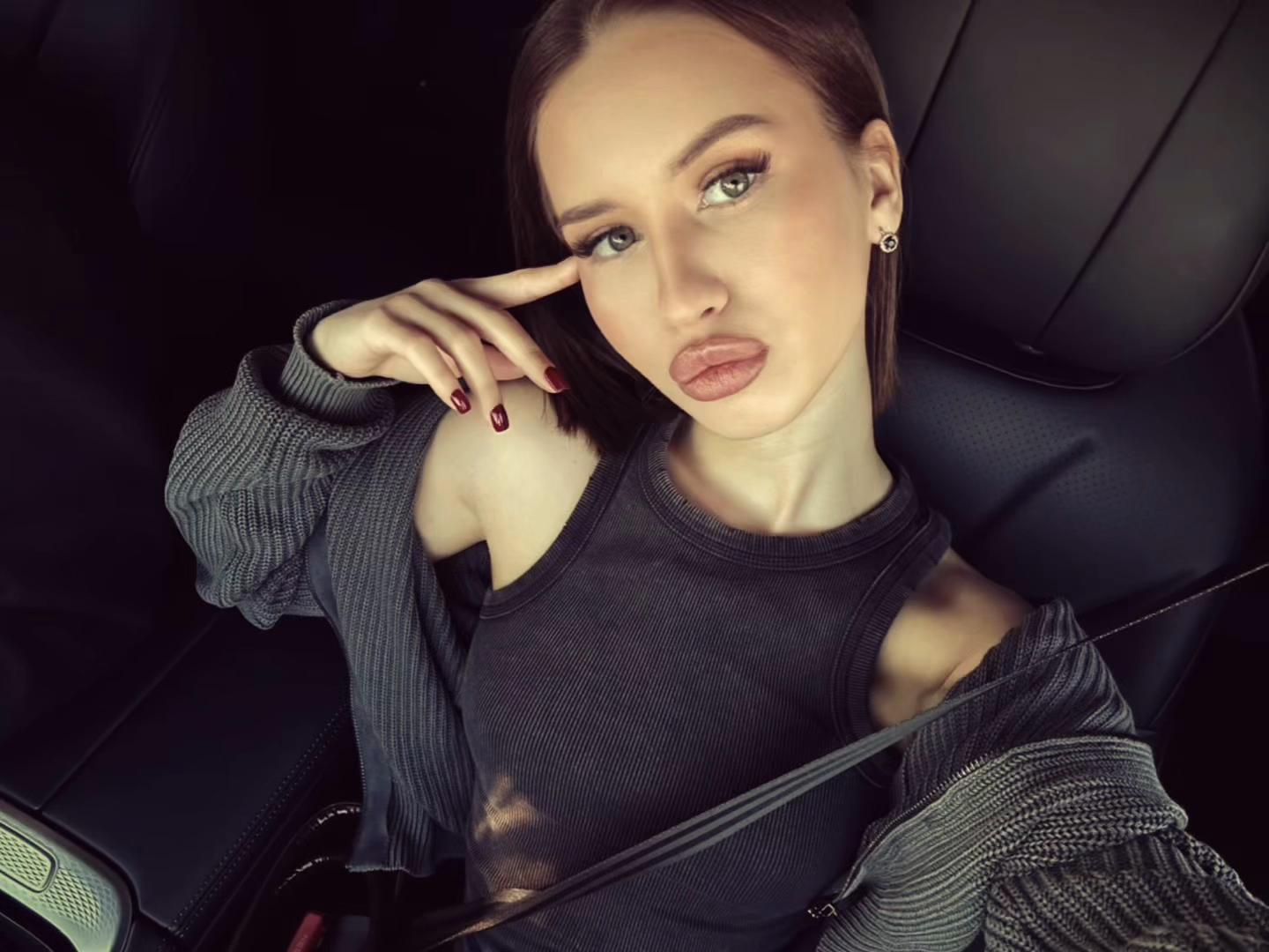 @𝒯𝒶𝒾𝓈𝒾𝓎𝒶