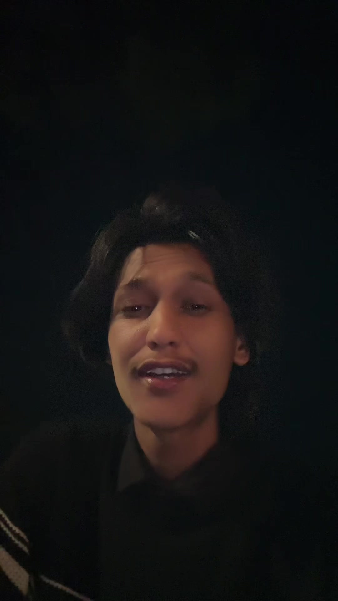 @️