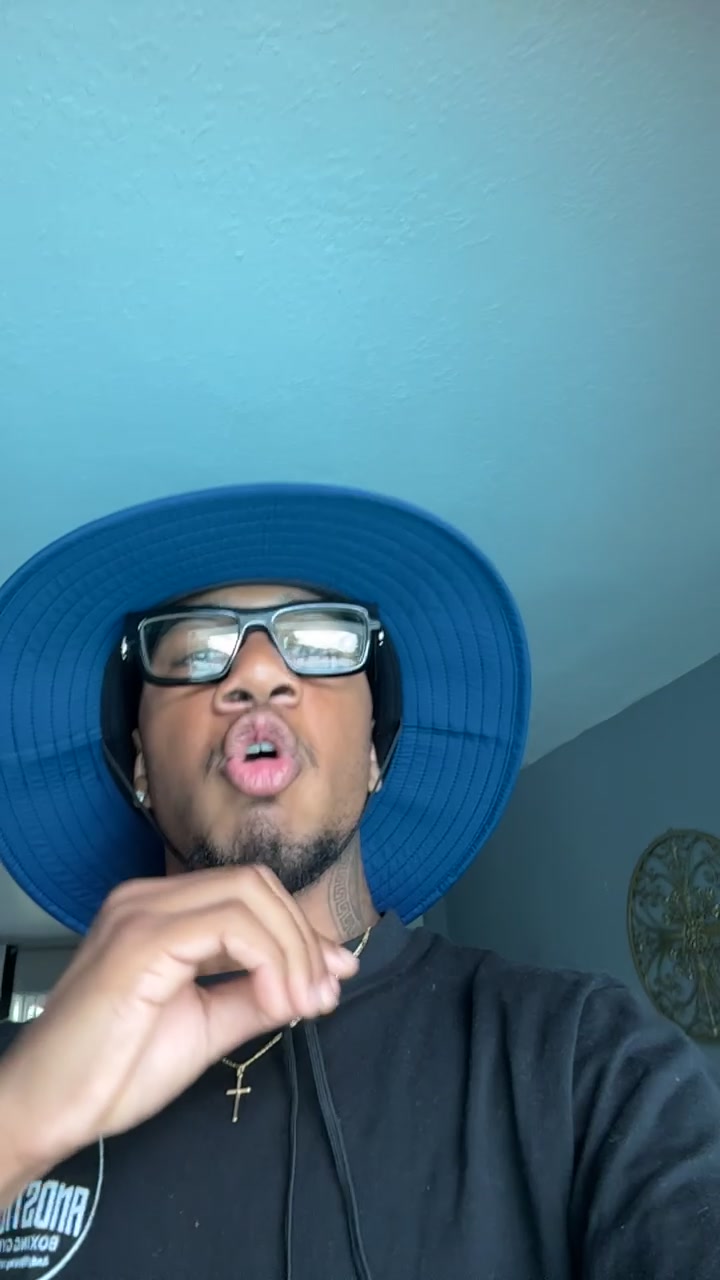 @blubae_6ix