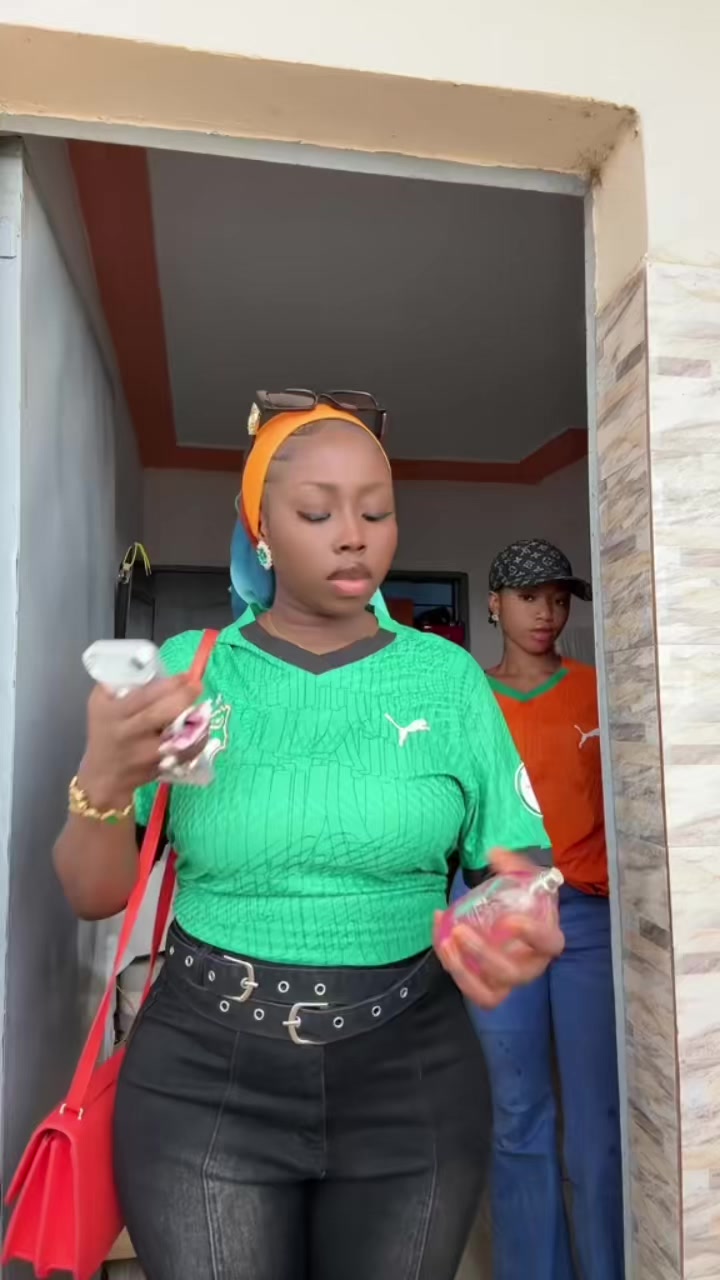 @FANNY Roki Awa 🇨🇮