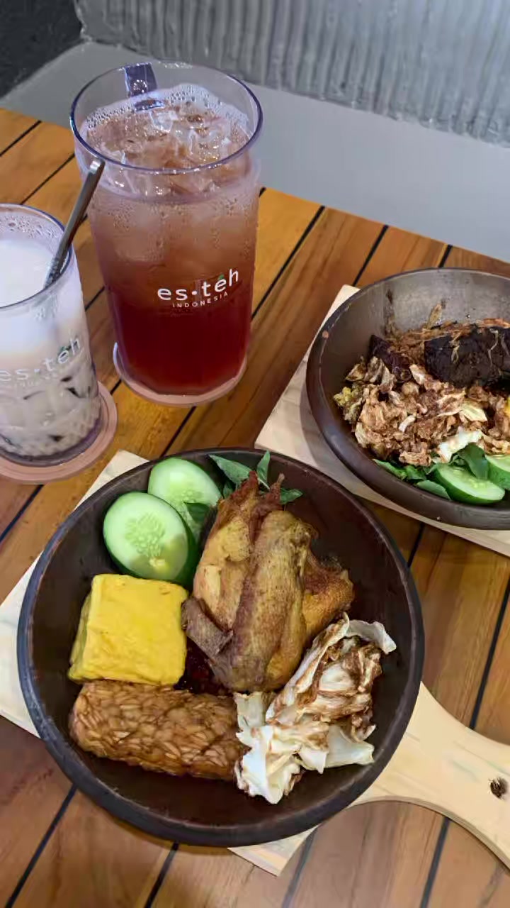@Warung Mamah Babang
