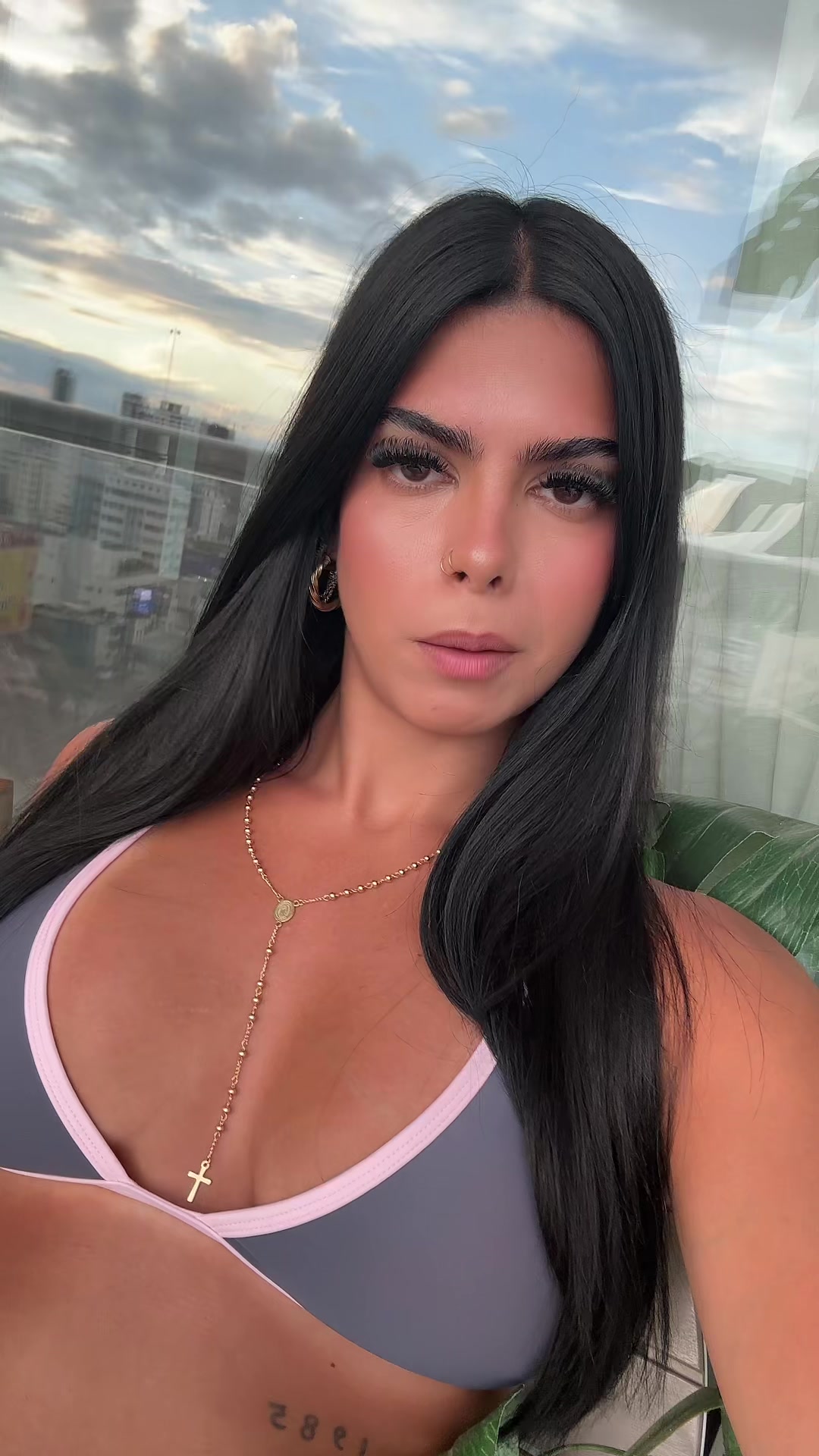 @👸🏻
