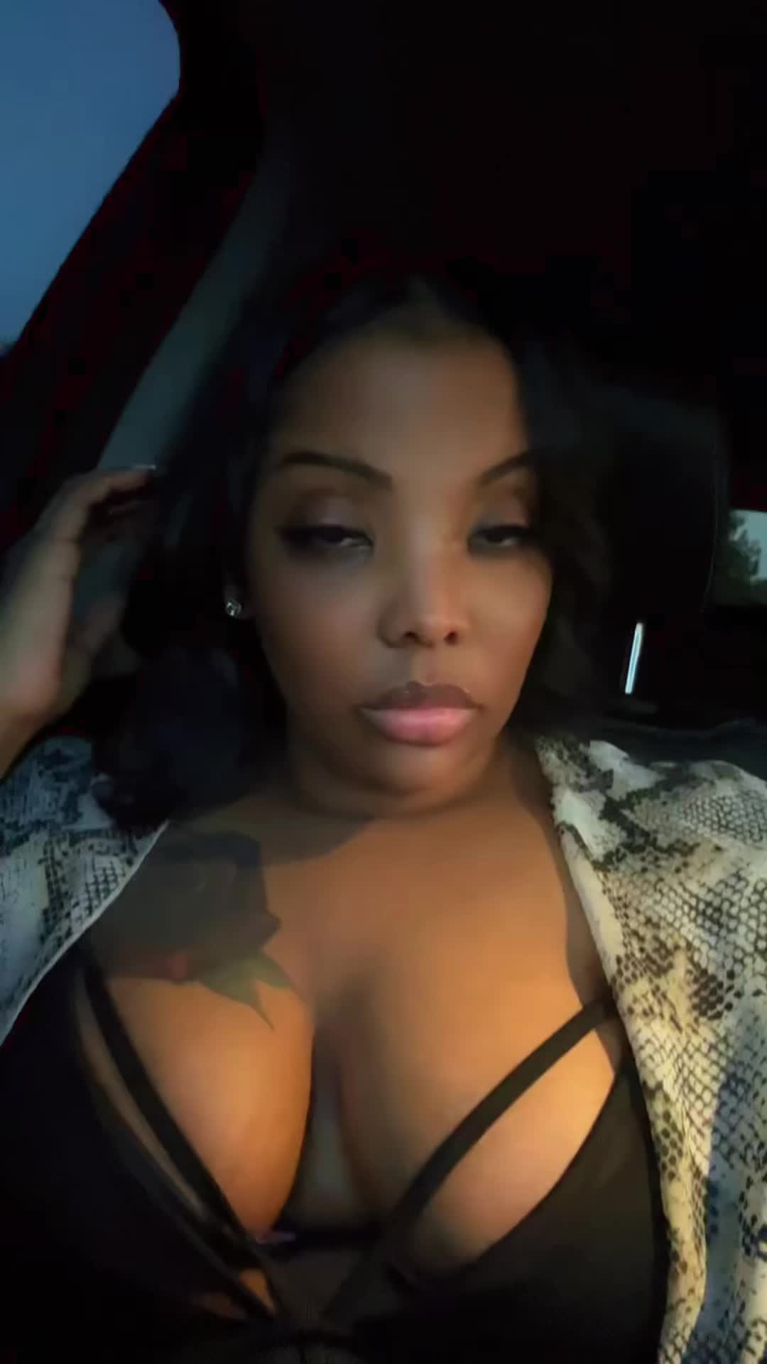 @Chelle Renee