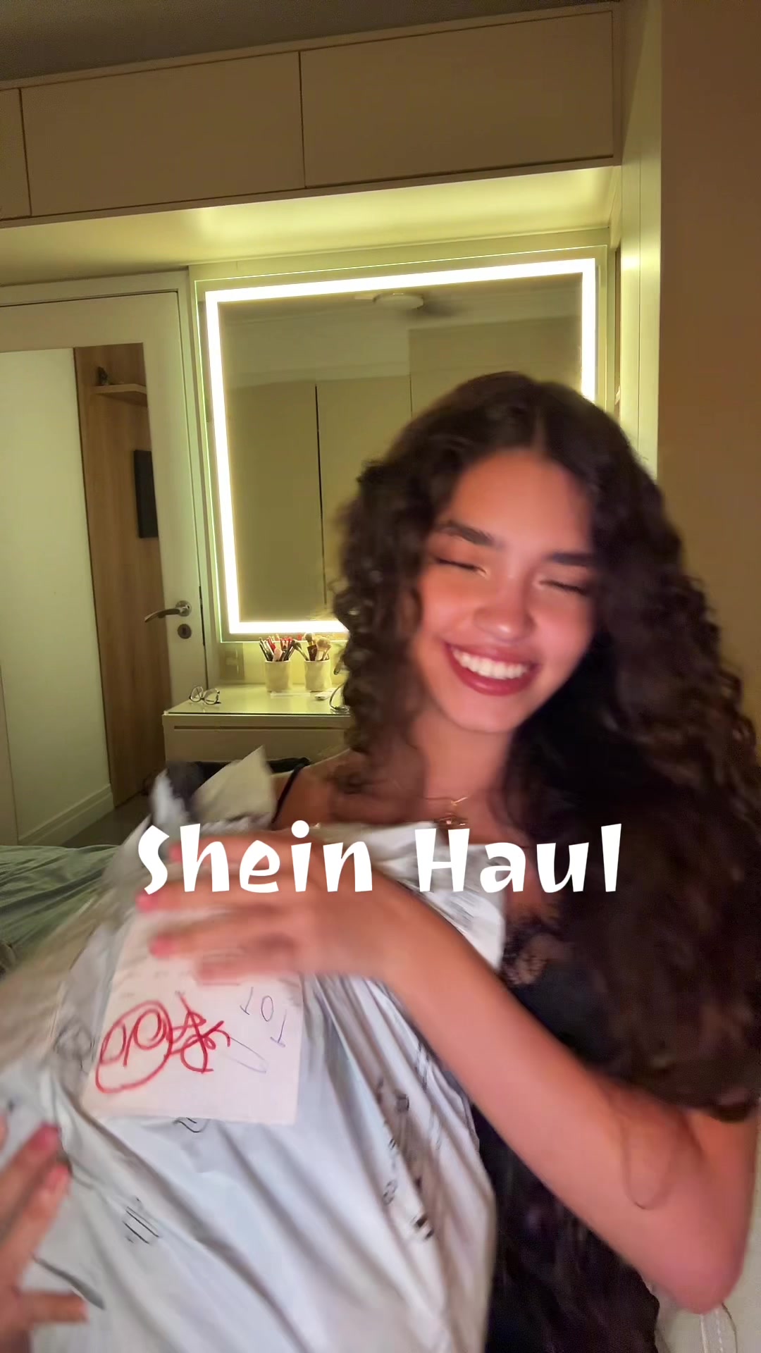 @SISI