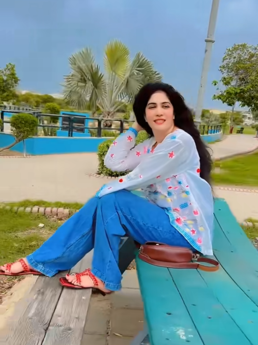 @Saimasardar75