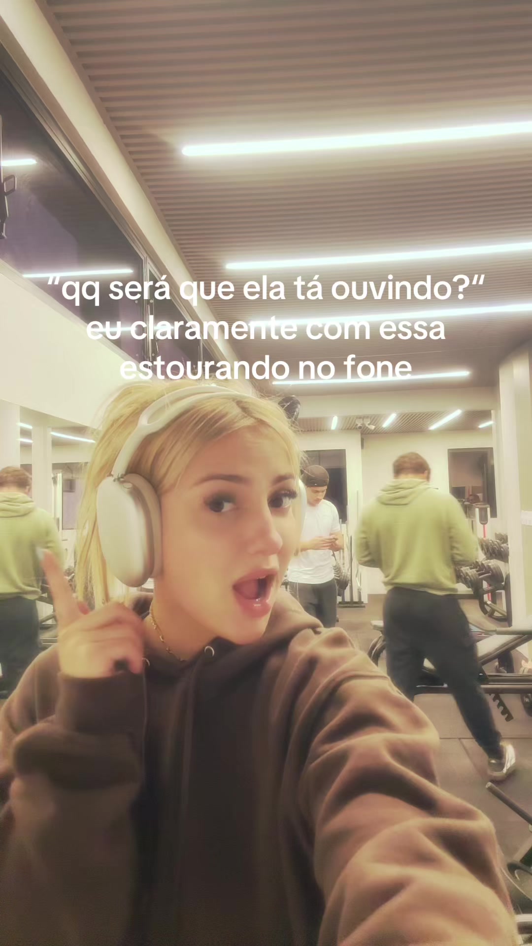 @sarahestanislau