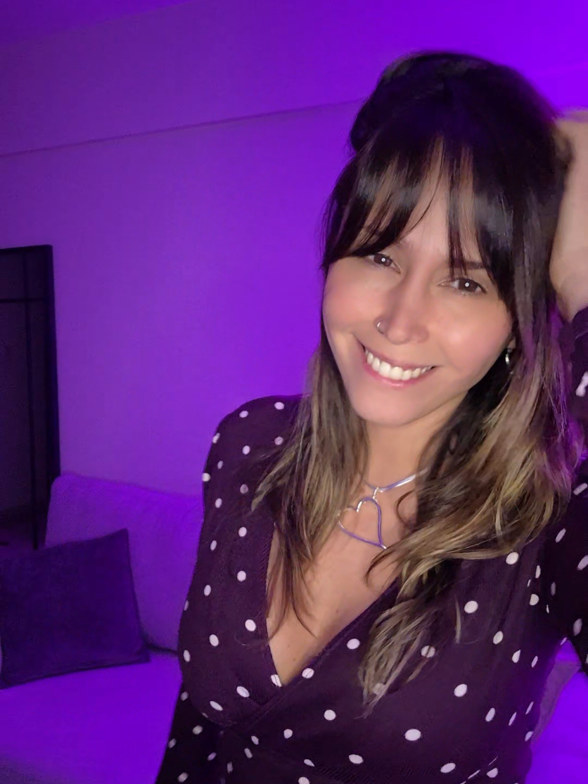 @Malu 💜