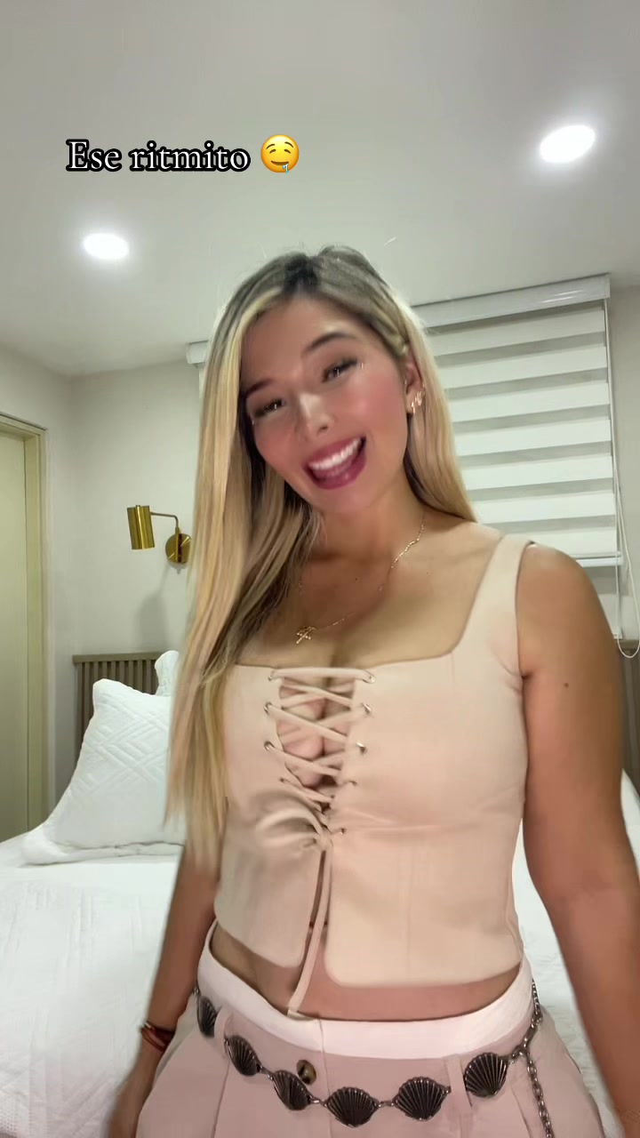 @Mariia Abad