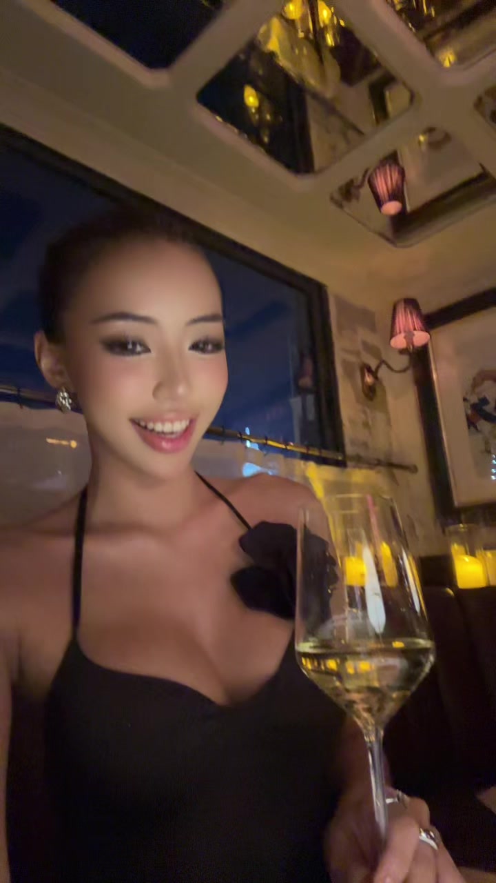 @Cat