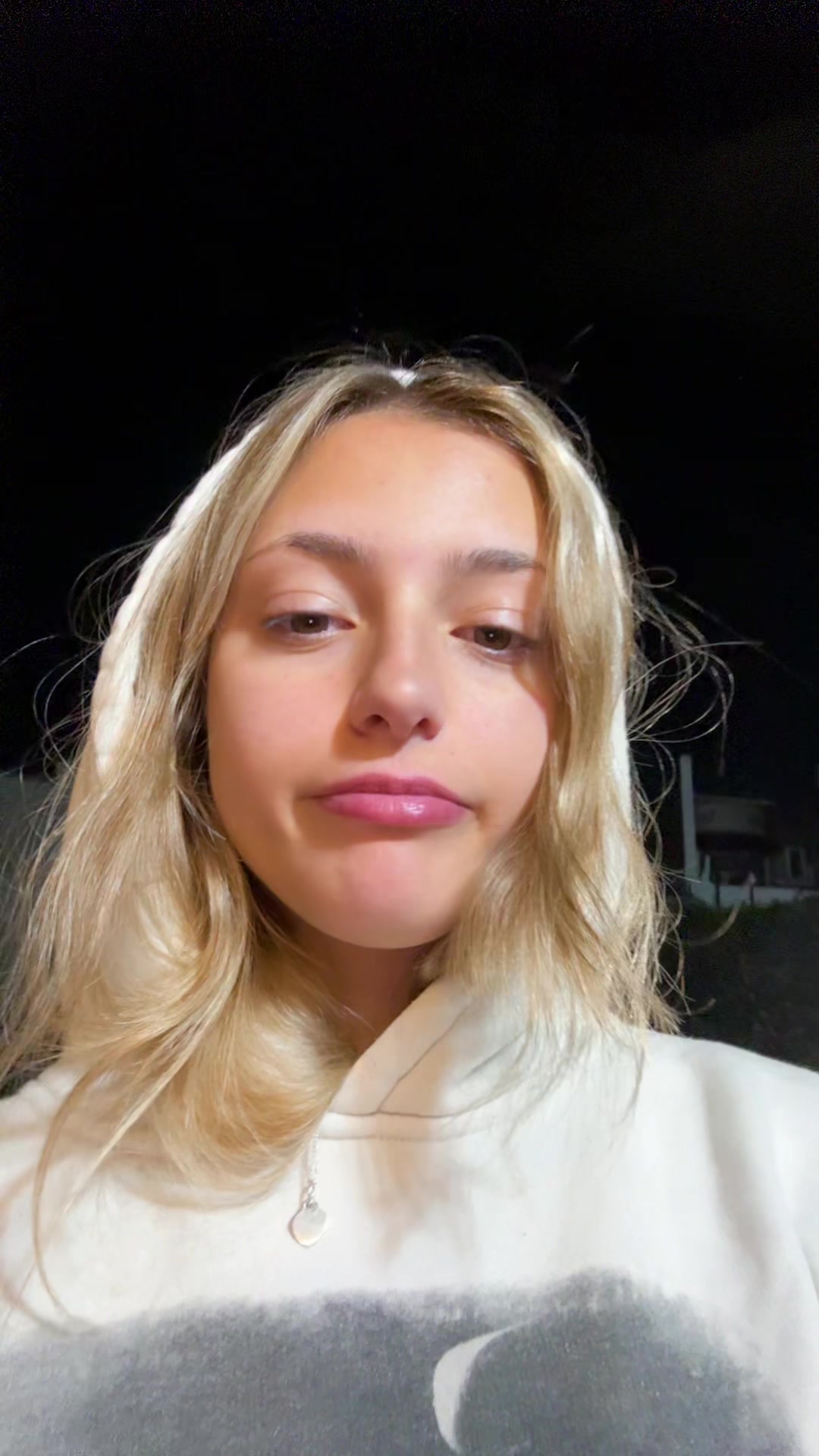 @Ambiiuu
