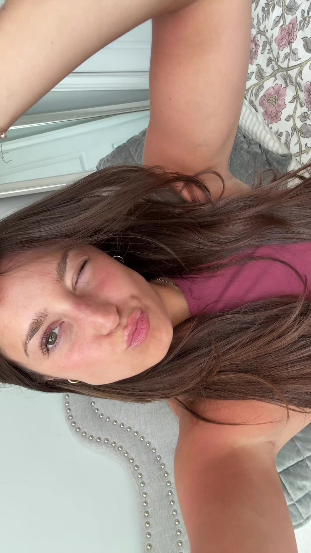 @bella