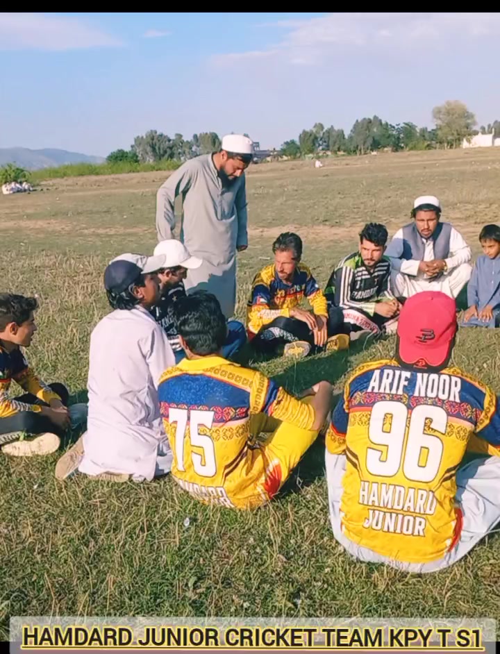 @HAMDARD CRICKET TEAM