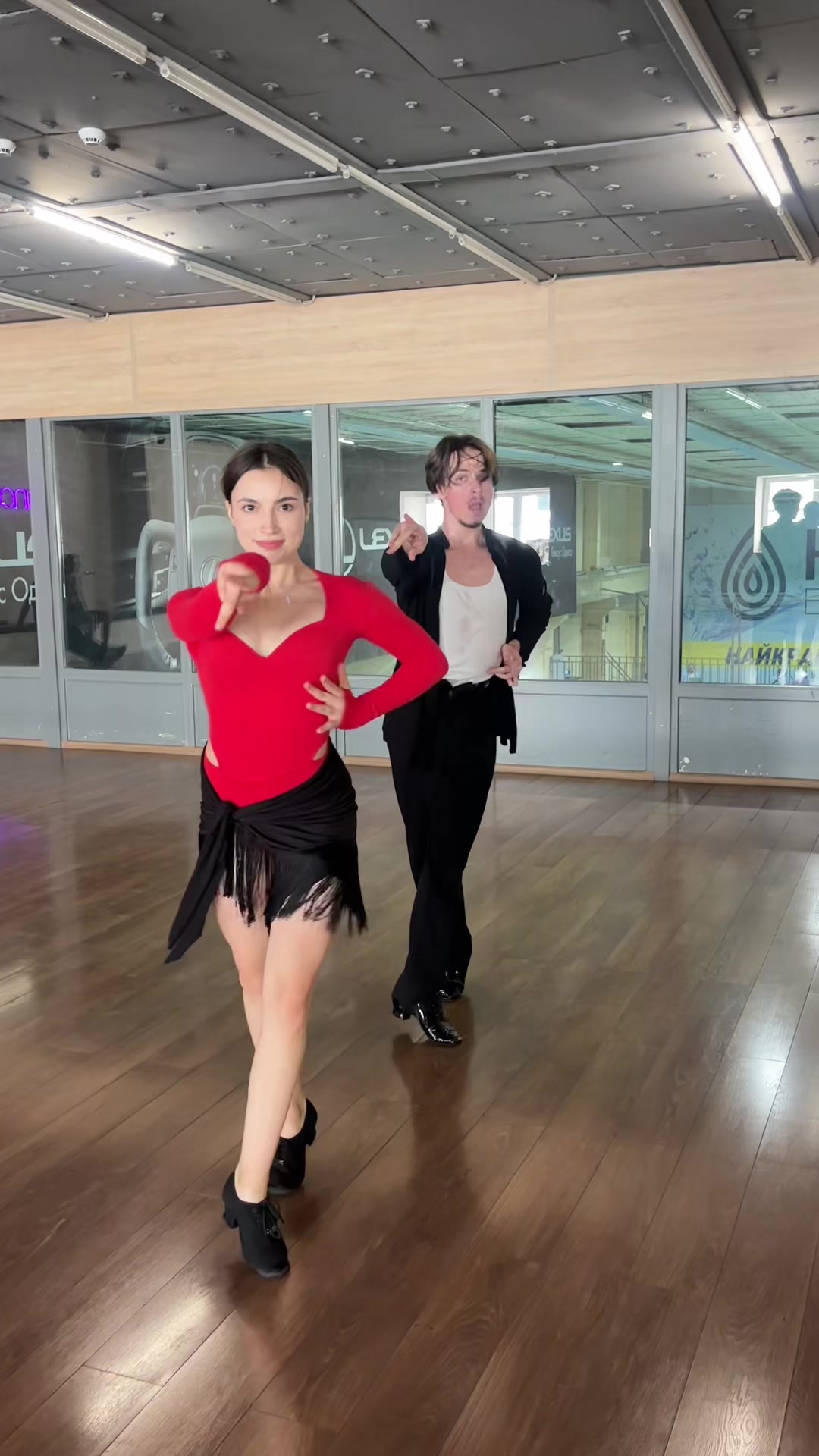 @dance_lena