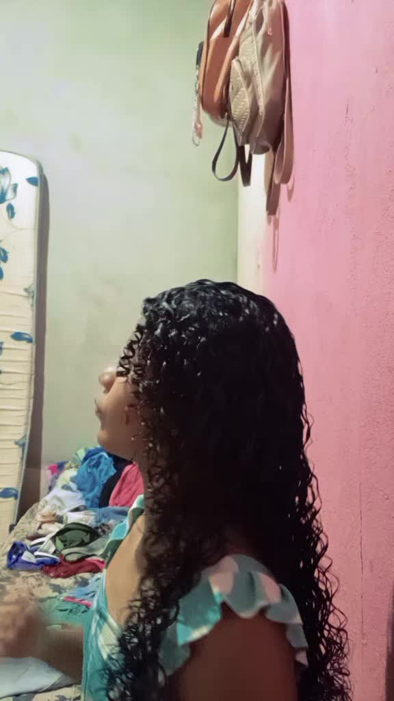 @Ana clara