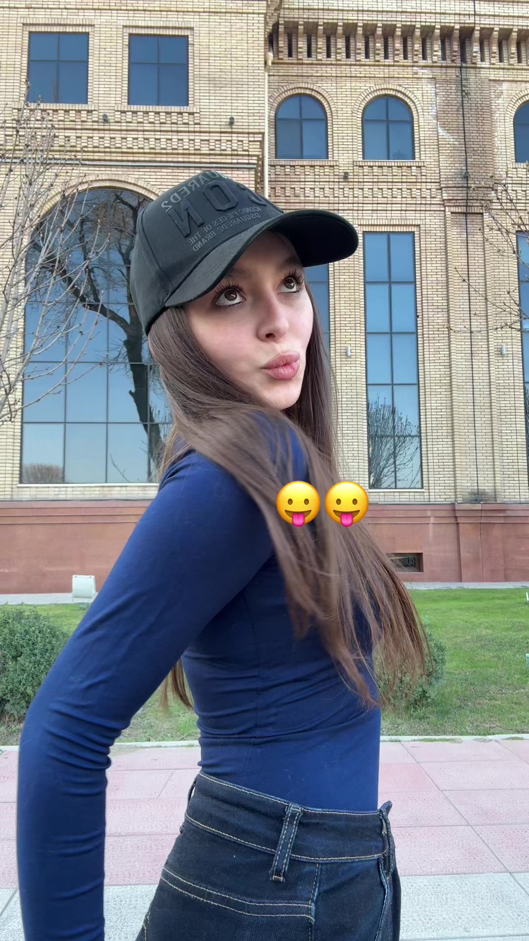 @Варюсик в трусиках