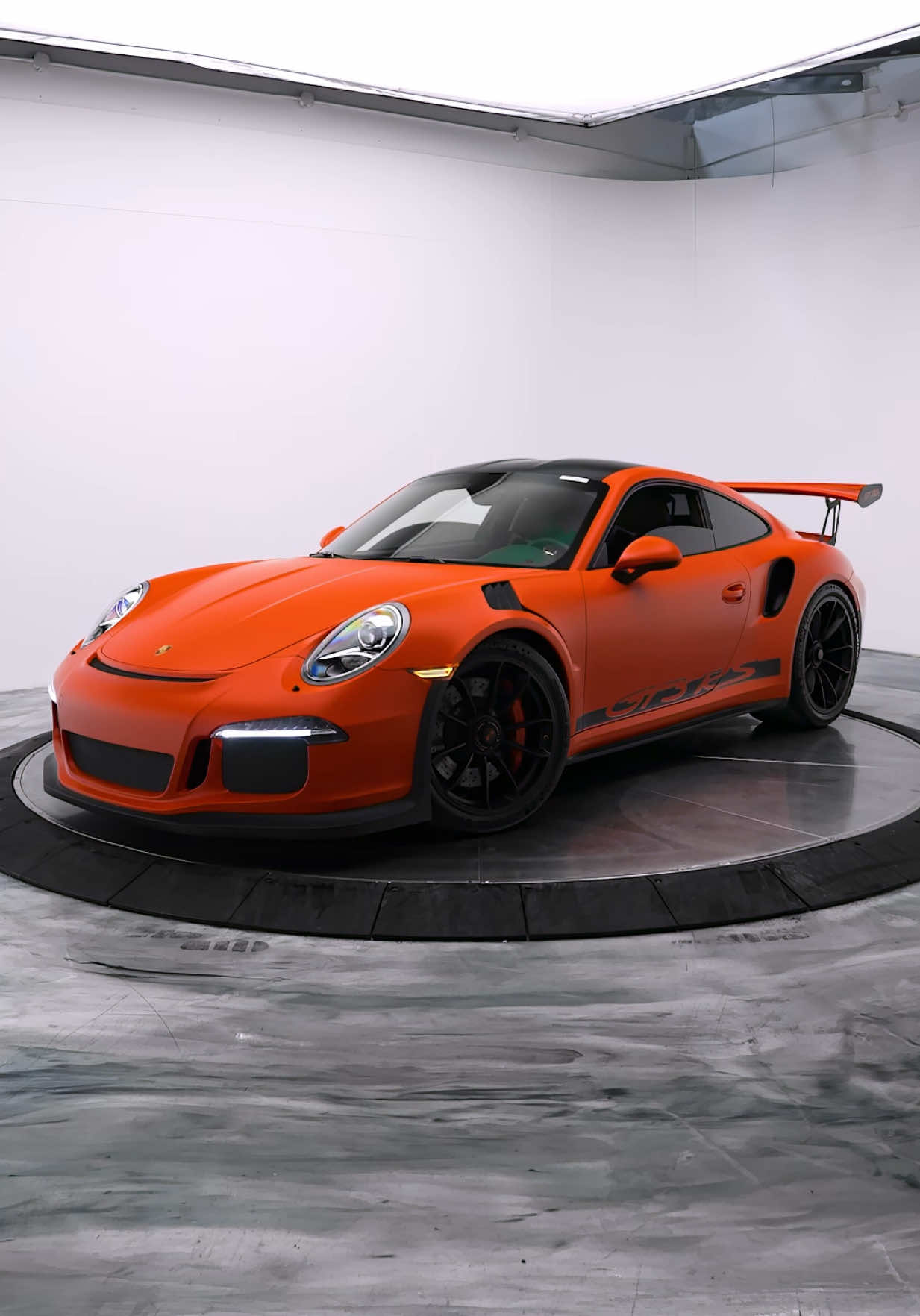 @EarthMotorcars