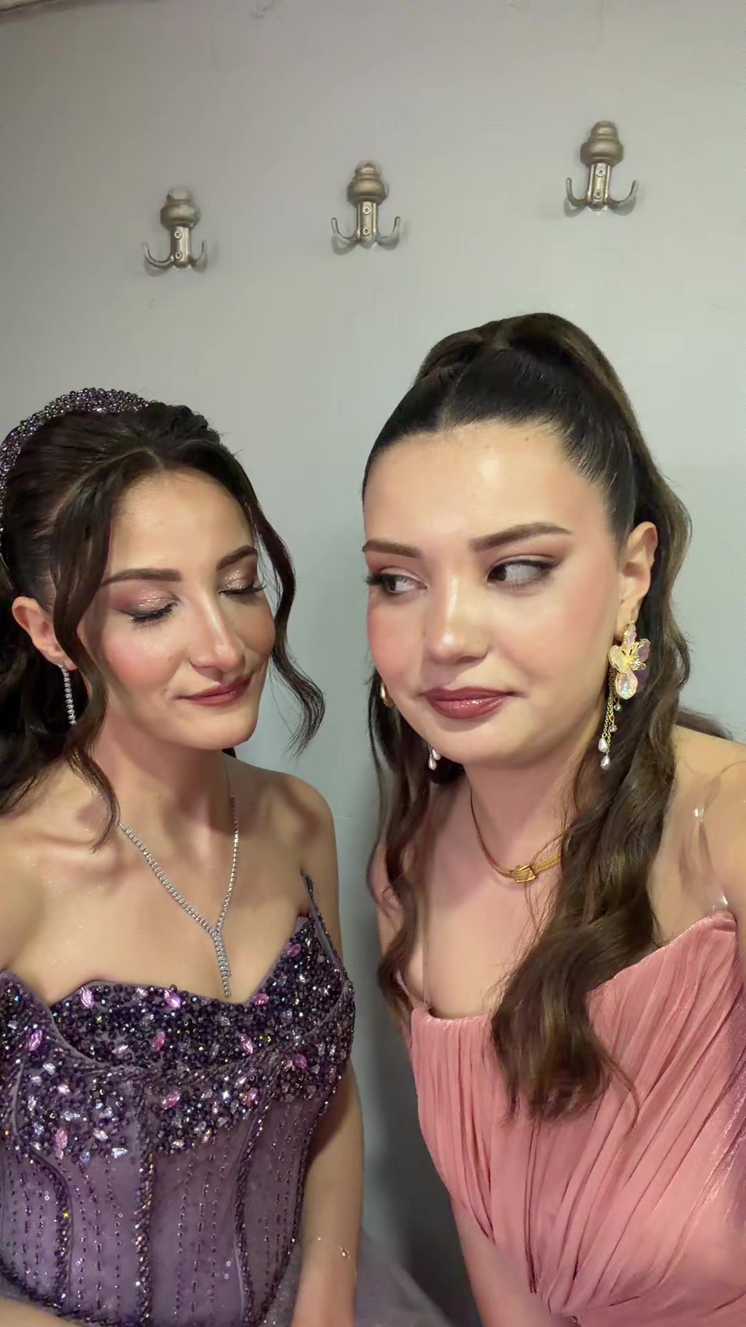 @Kardeleenkocak