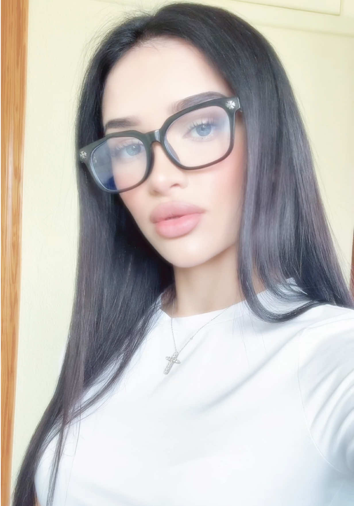 @𝒩𝒾𝓀𝒶