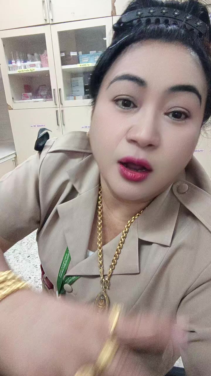 @ชุลีพร ใจเย็น
