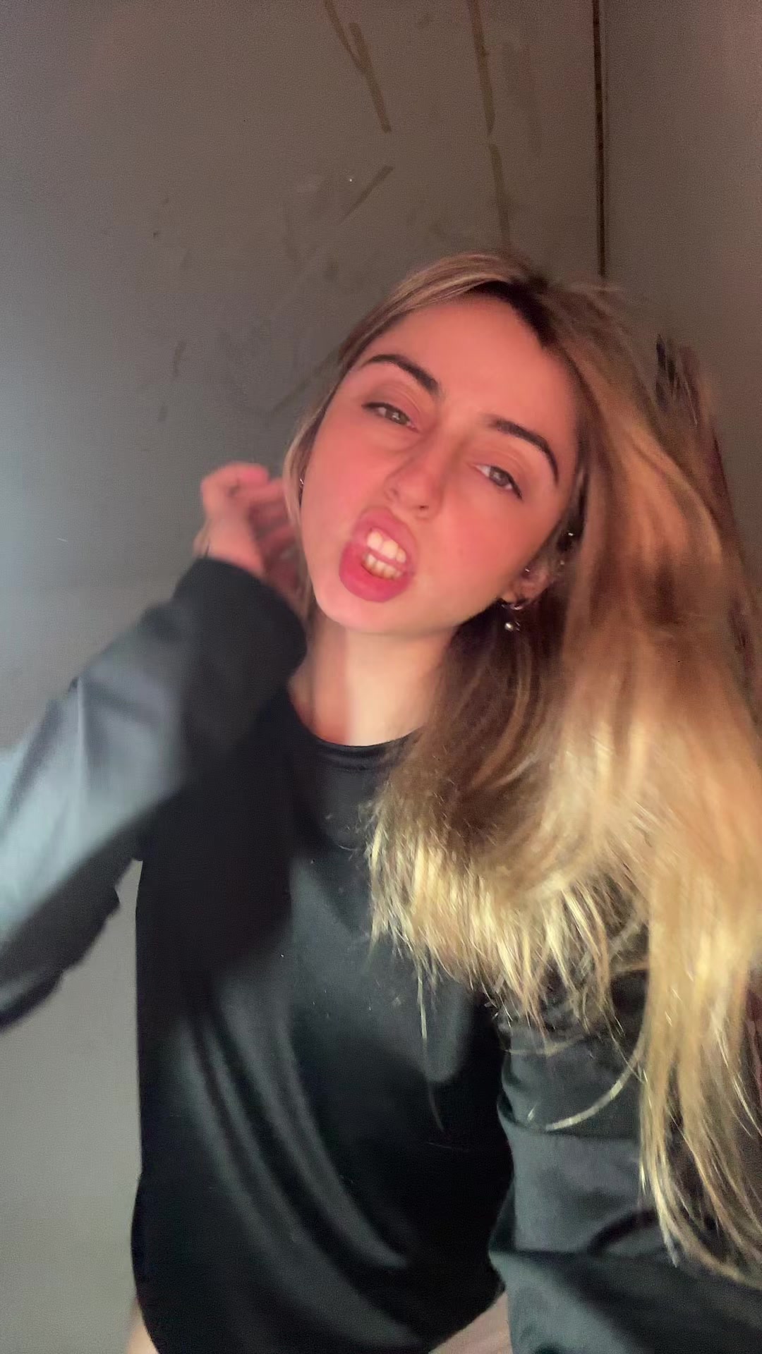 @viuxyta