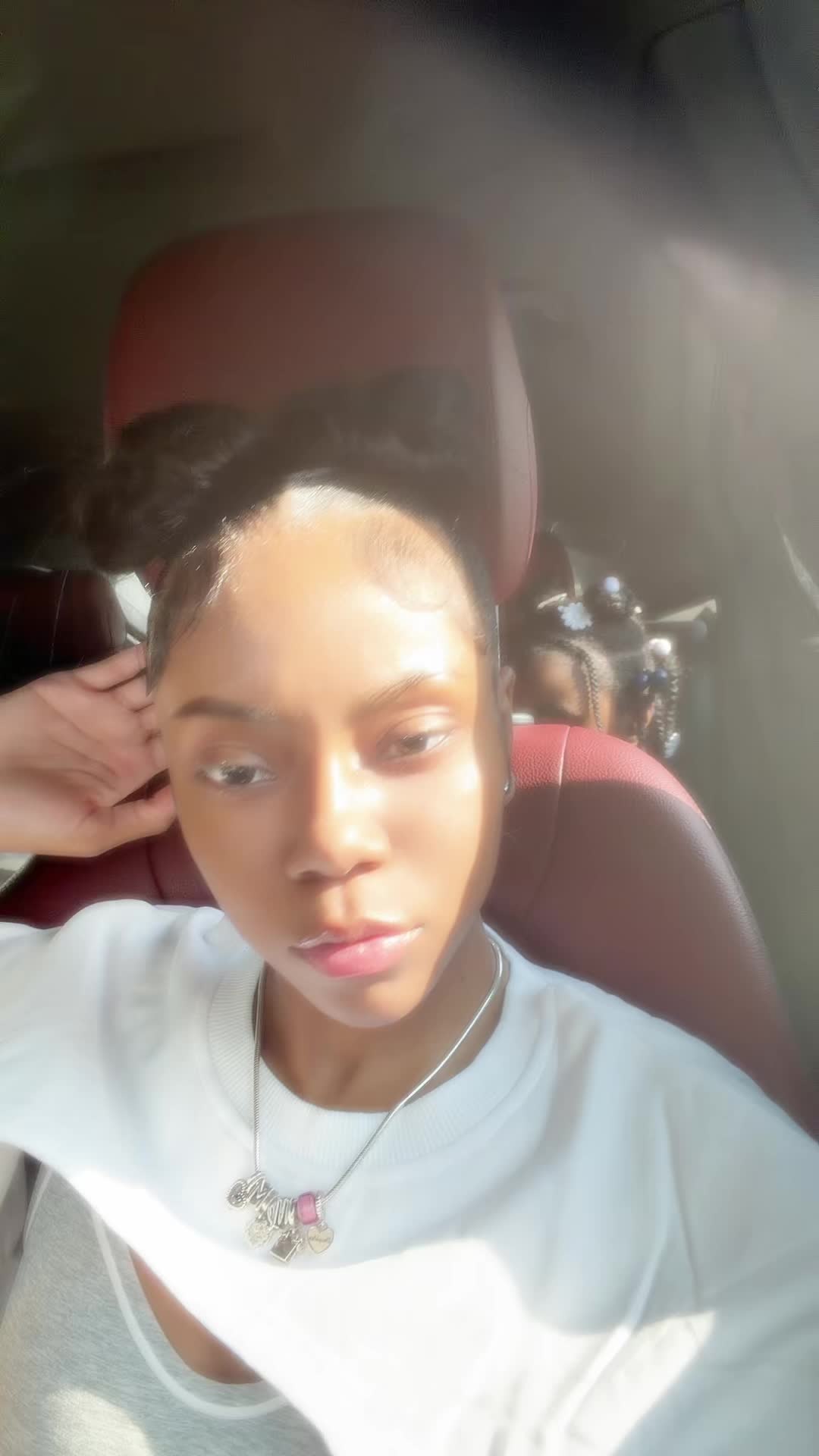 @malayahnicoleeee