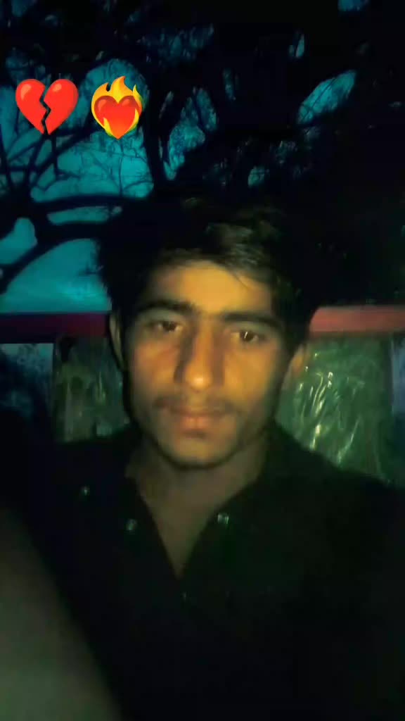 @kheezar