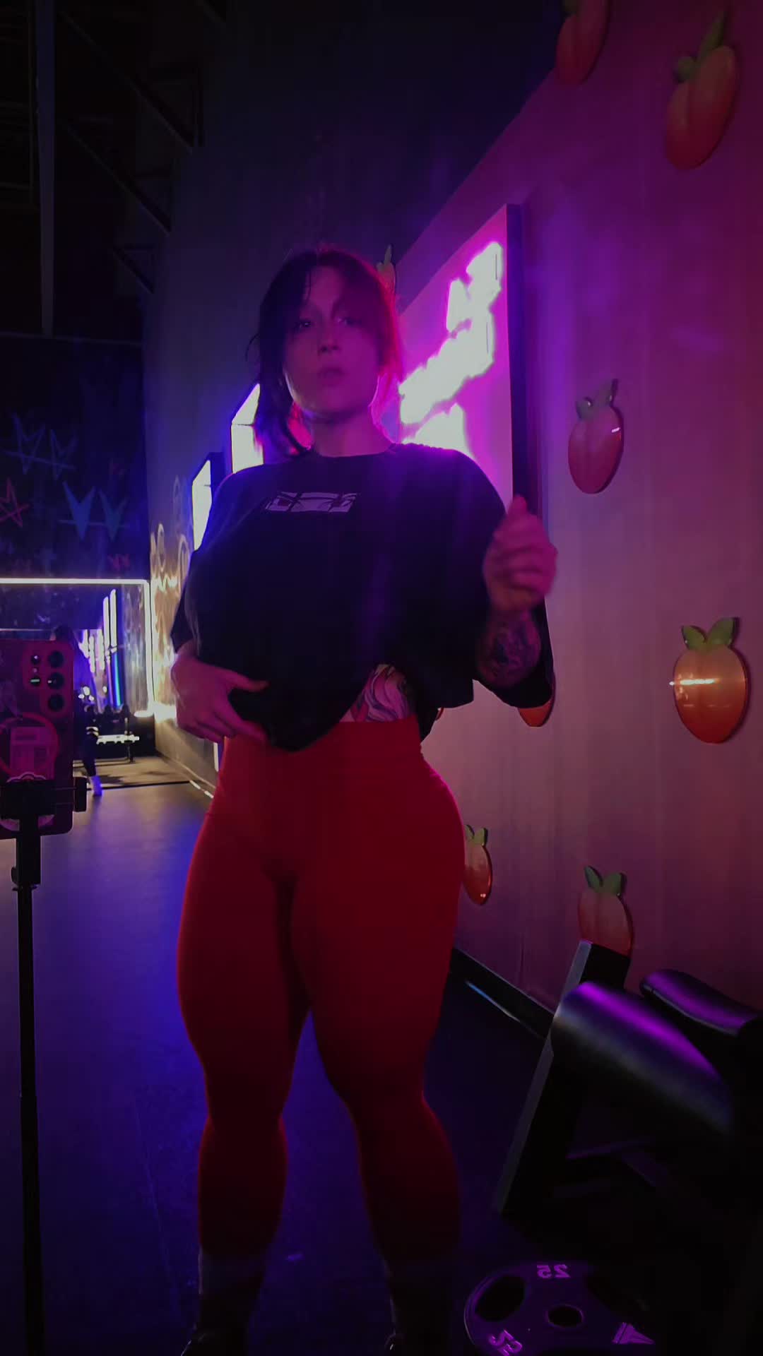 @Plushienova