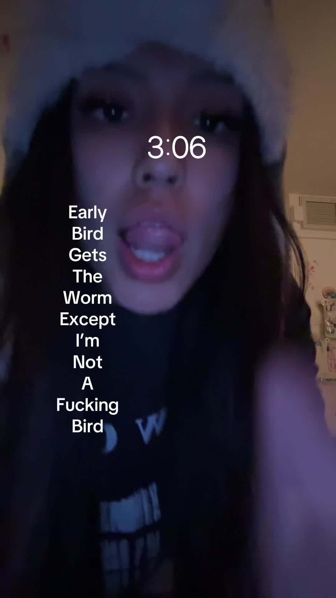 @𖣂