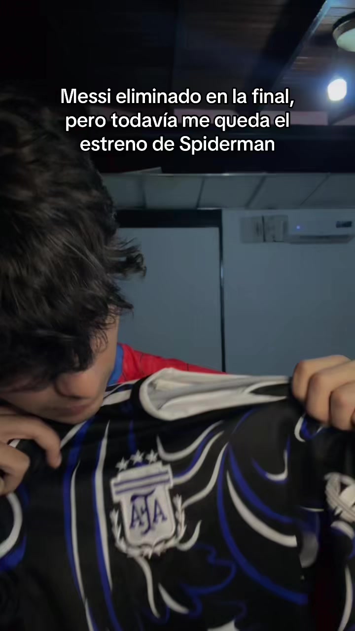 @leo Adrian.