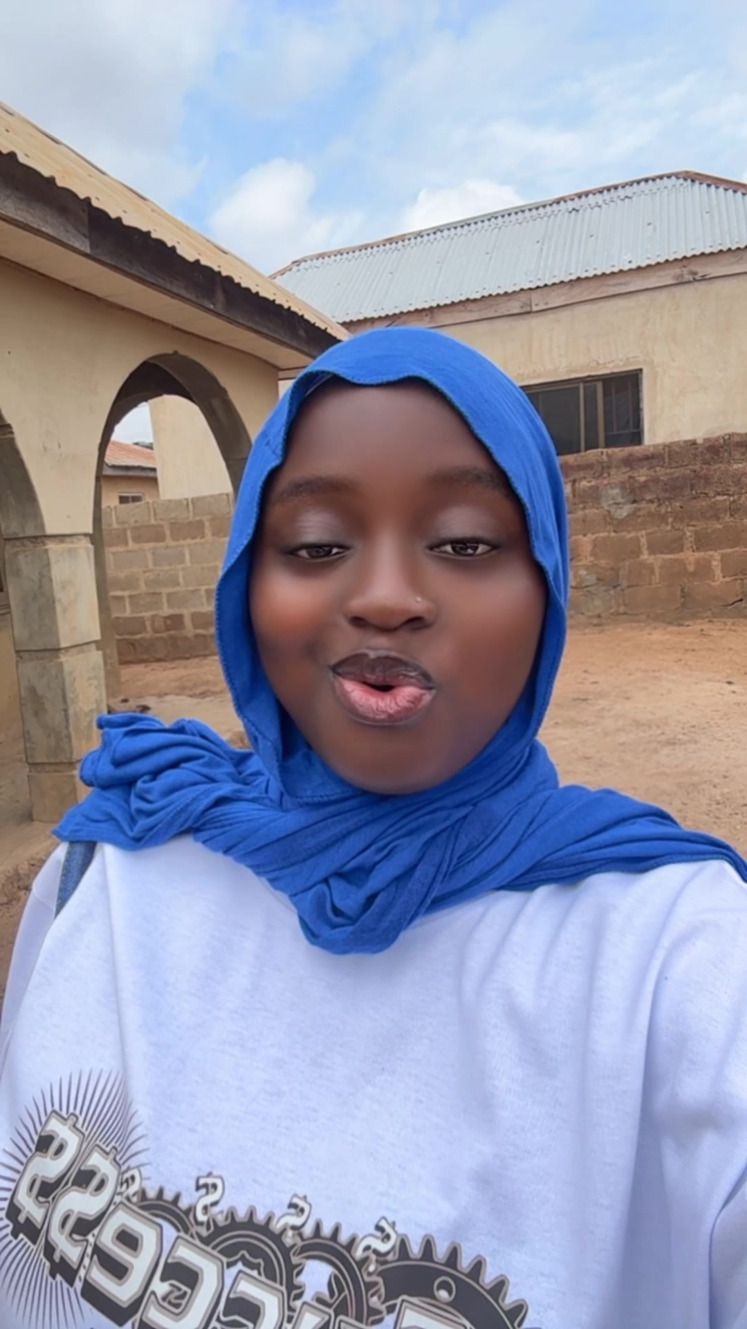 @Fiwasewa Ewatomi humanitarian