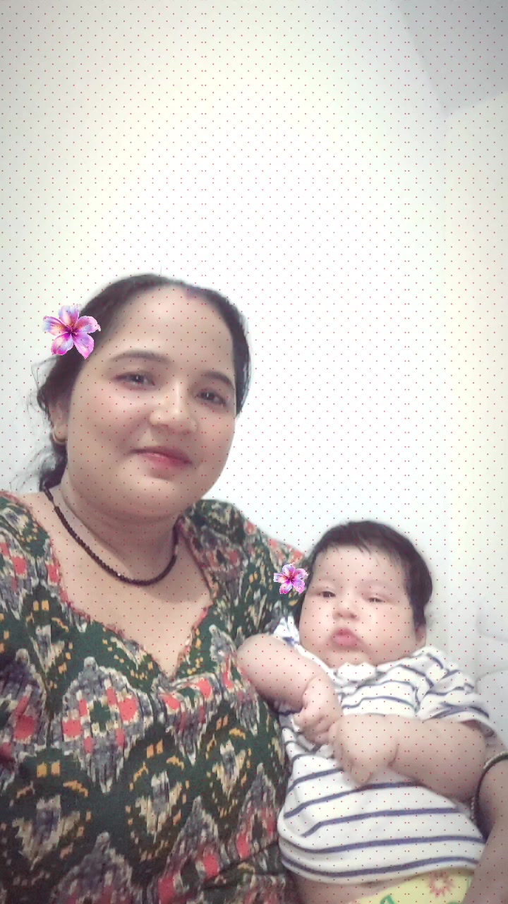 @S..👩❤️💋👨..H
