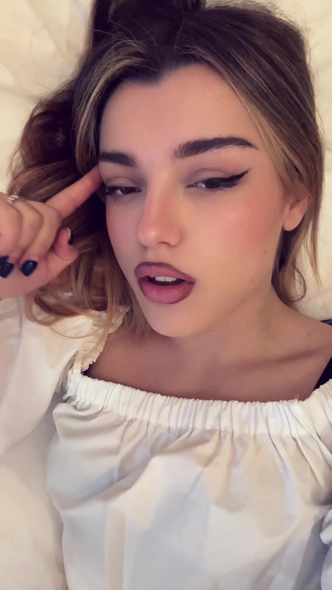 @11jolynee