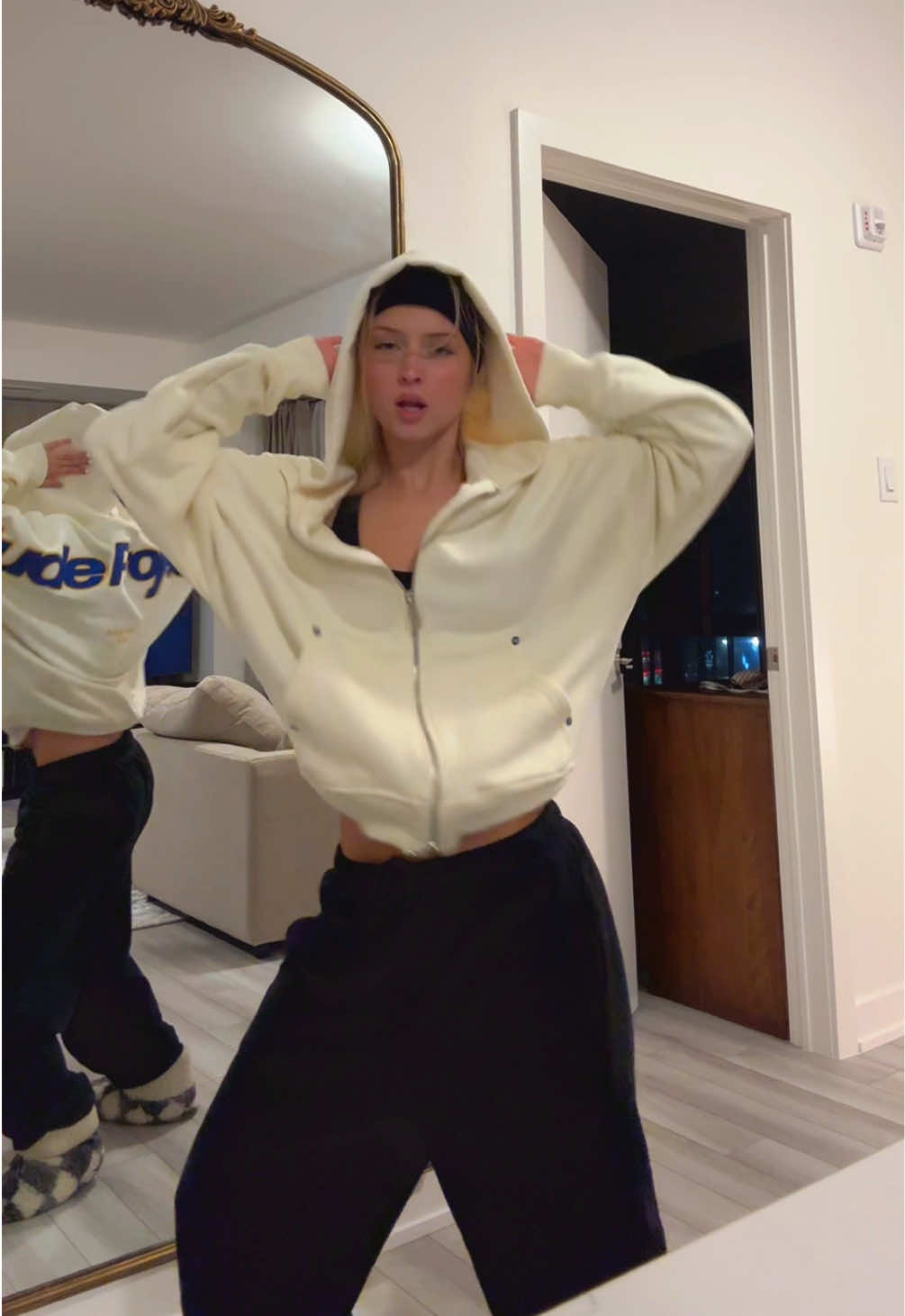@niki